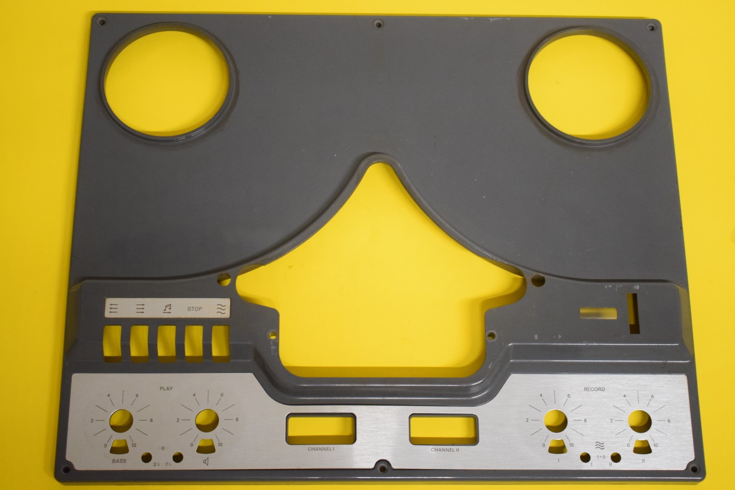 Revox G-36 – Front Panel / Plate part  			